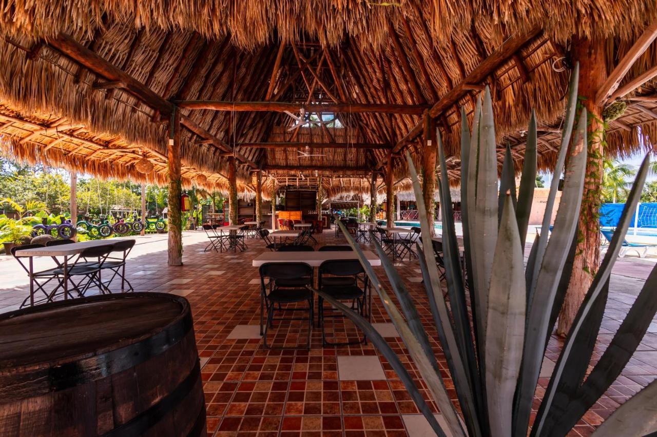 Hotel Bello Caribe Express Cozumel Exterior foto